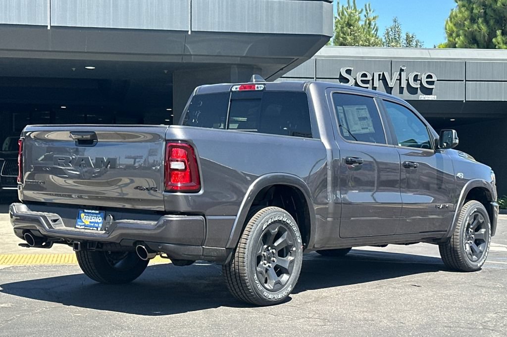New 2026 RAM 1500 Big Horn AWD/4WD image 4