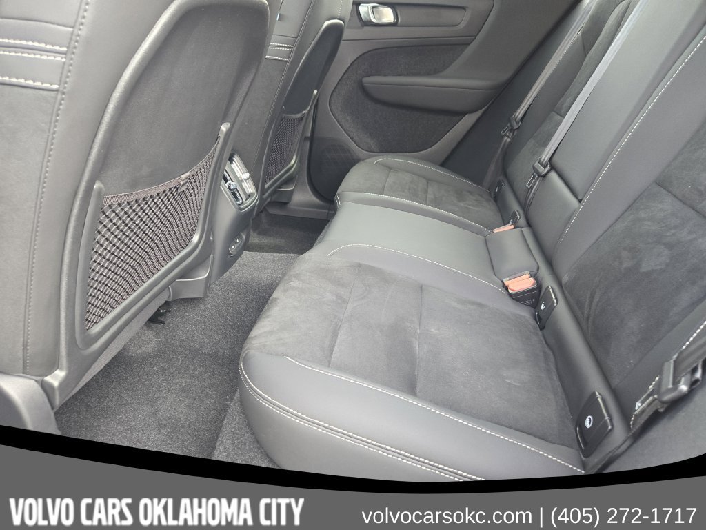 Certified 2023 Volvo C40 P8 Recharge Ultimate AWD/4WD image 24
