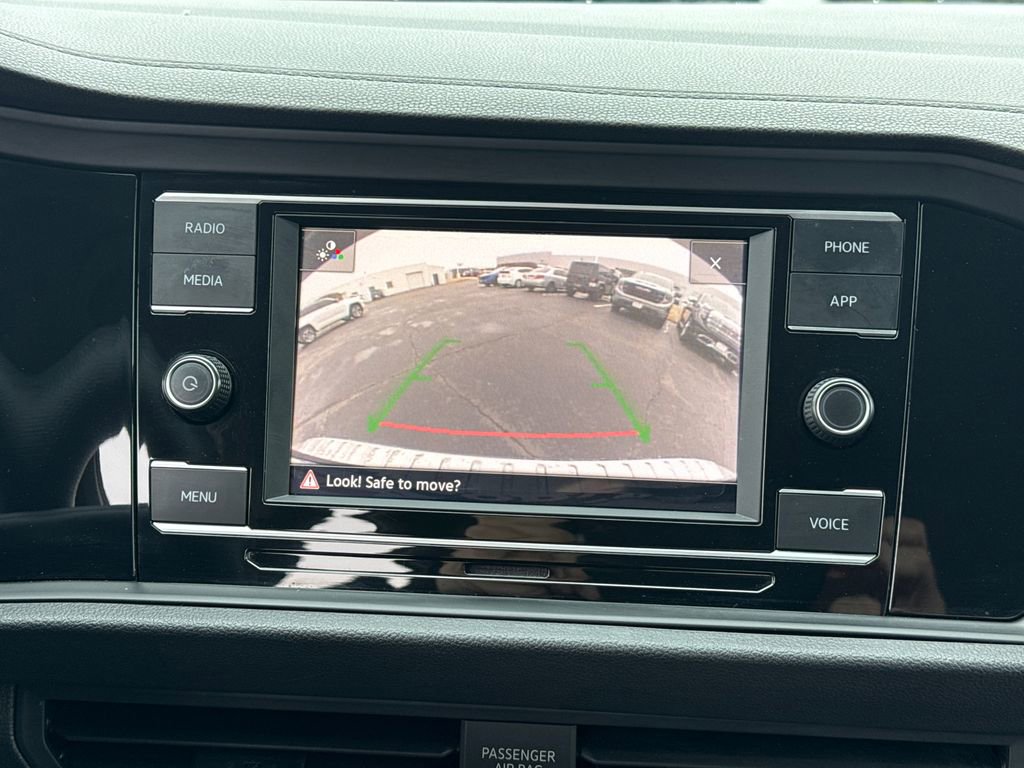 Used 2021 Volkswagen Jetta S image 22