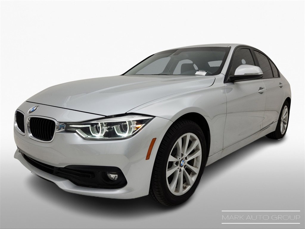 Used 2018 BMW 320i Sedan