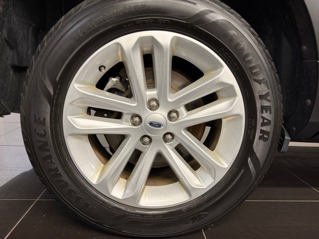 Used 2012 Ford Explorer XLT AWD/4WD image 7