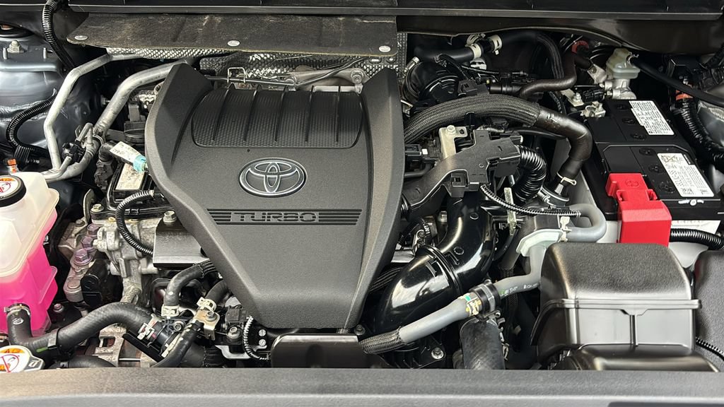 Used 2023 Toyota Highlander XLE AWD/4WD image 35