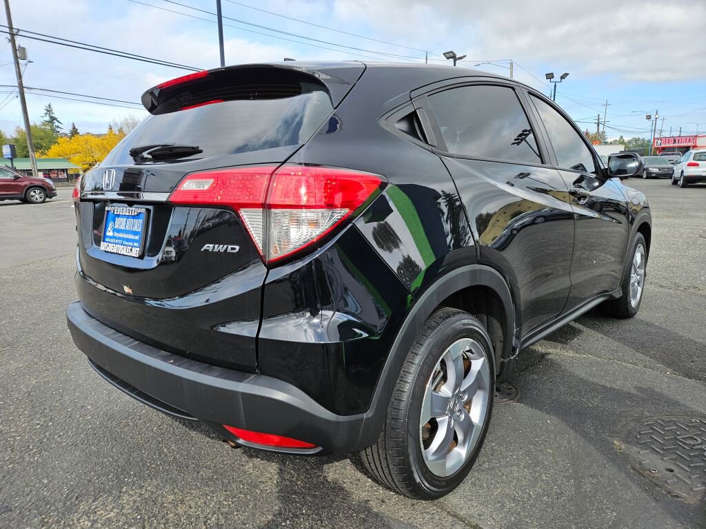 Used 2019 Honda HR-V LX image 5
