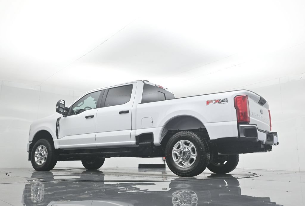 New 2026 Ford F250 XLT w/ FX4 Off-Road Package AWD/4WD image 54