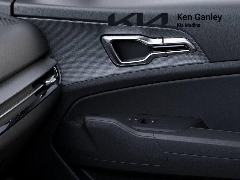 New 2026 Kia Sportage LX w/ LX Convenience Package FWD image 25