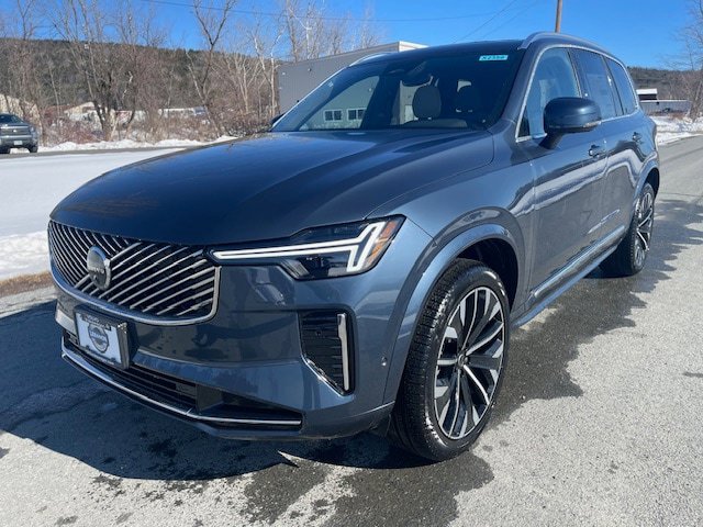New 2026 Volvo XC90 B6 Plus w/ Protection Package Premier image 1