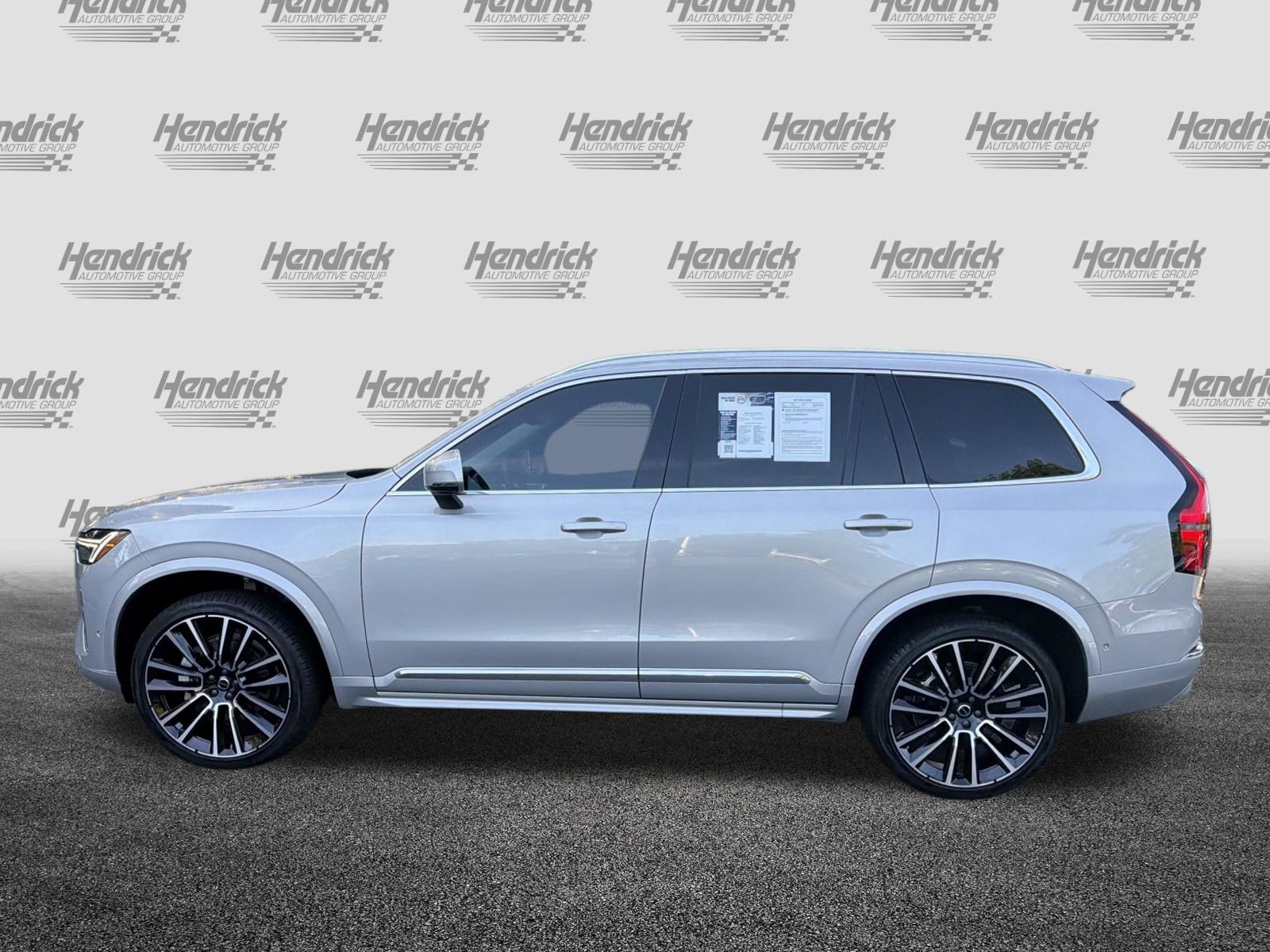 Used 2025 Volvo XC90 B6 Ultra w/ Protection Package Premier AWD/4WD image 7
