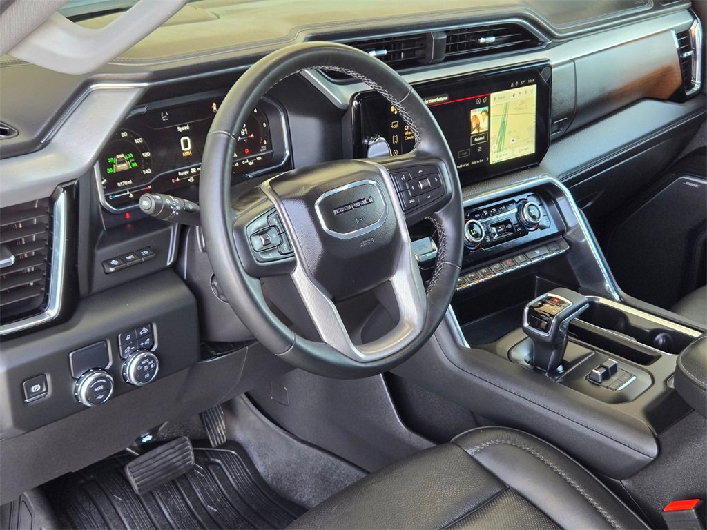 Used 2024 GMC Sierra 1500 Denali w/ Denali Reserve Package image 10
