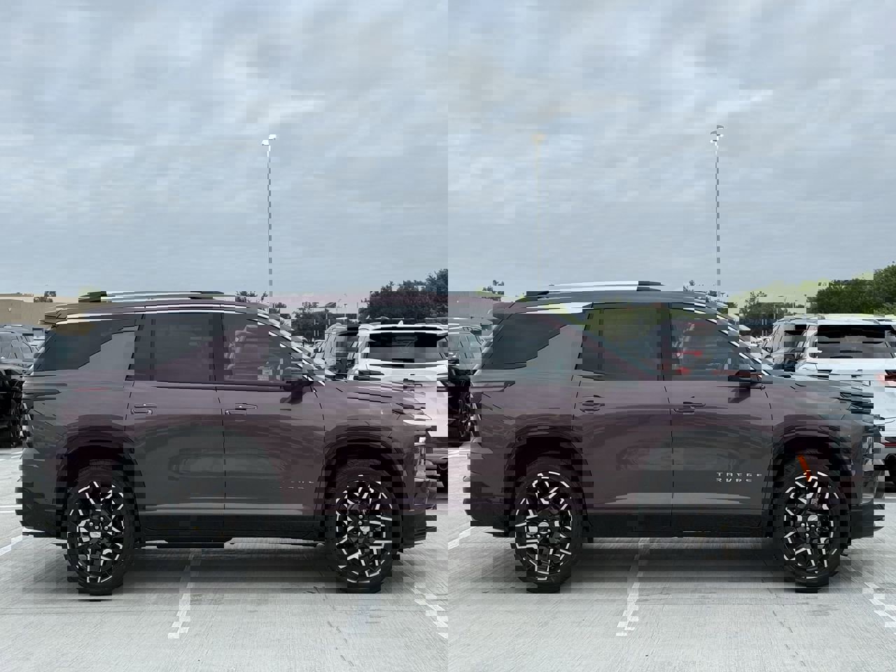 Certified 2025 Chevrolet Traverse High Country image 3