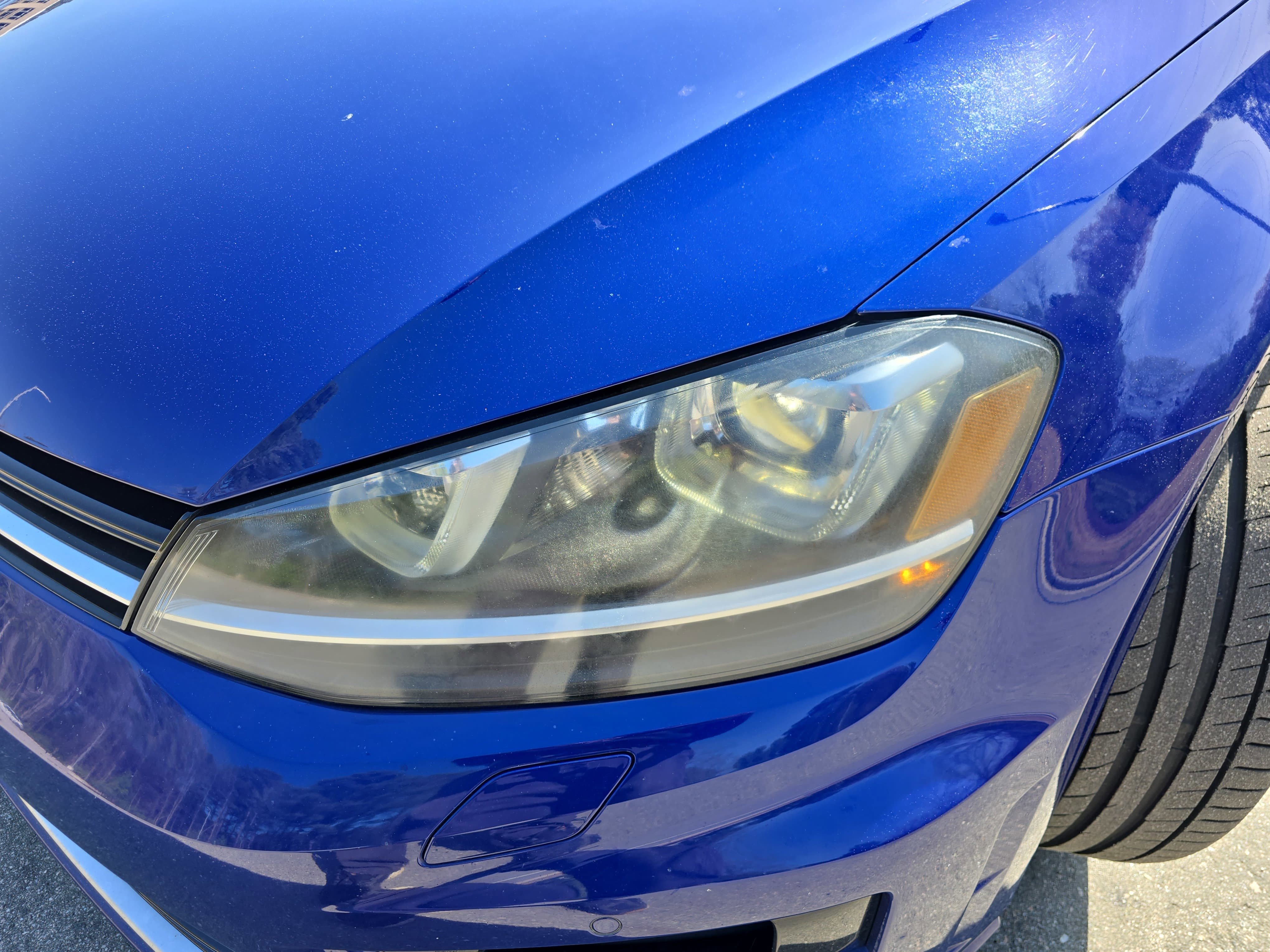 Used 2015 Volkswagen Golf R 4-Door AWD/4WD image 33