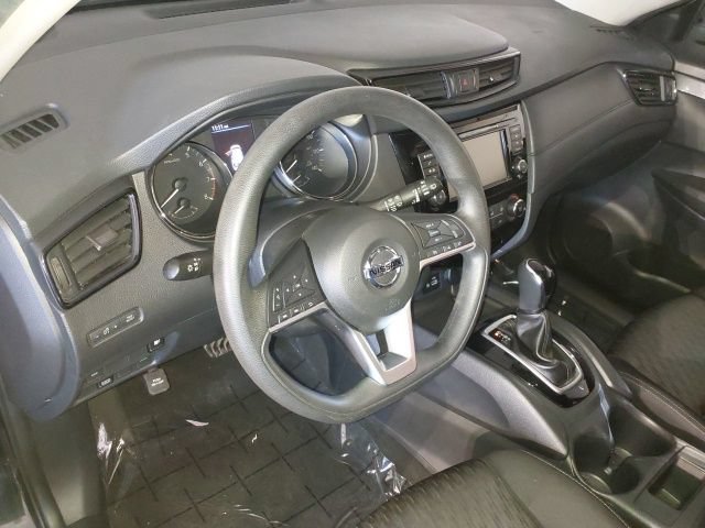 Used 2018 Nissan Rogue S AWD/4WD image 9