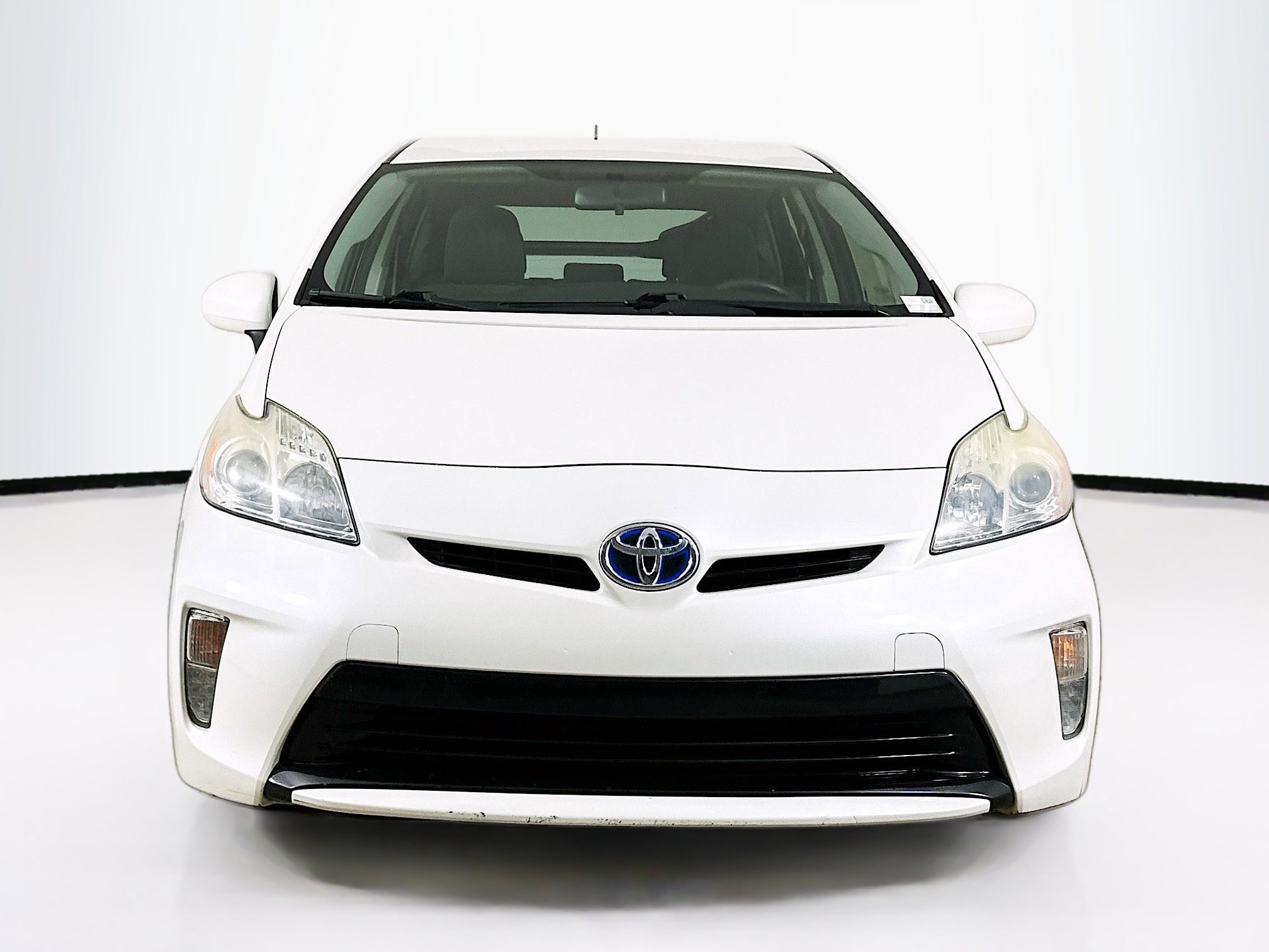 Used 2013 Toyota Prius Three image 2