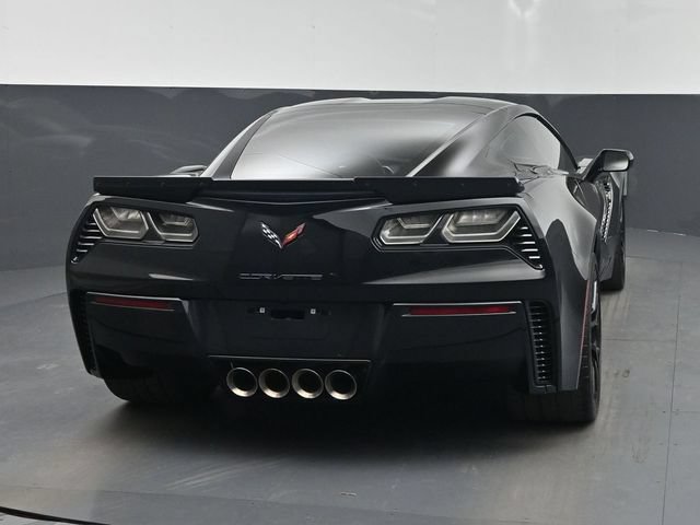Used 2015 Chevrolet Corvette Z06 w/ 3LZ Preferred Equipment Group RWD image 28