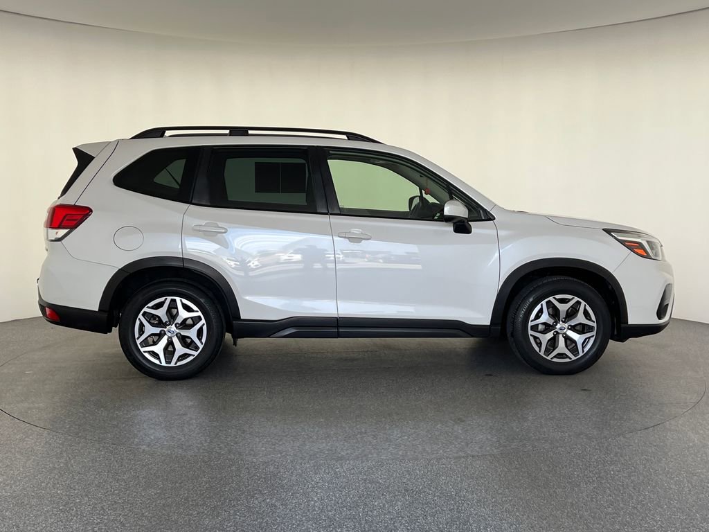 Certified 2021 Subaru Forester Premium w/ Popular Package #1 AWD/4WD image 2