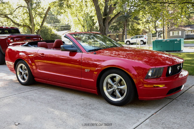 Used 2006 Ford Mustang GT Premium RWD image 12