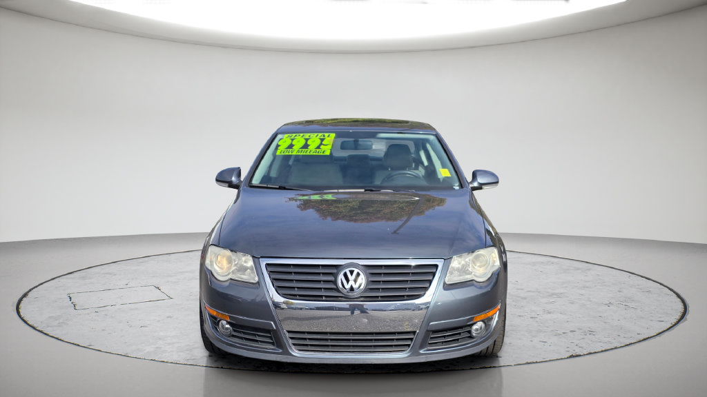 Used 2009 Volkswagen Passat Komfort FWD image 2