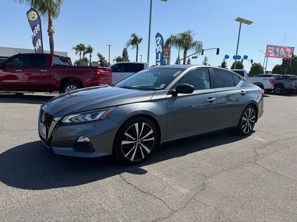 Used 2019 Nissan Altima 2.5 SR FWD image 3