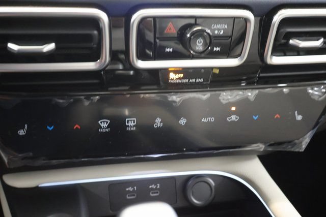 New 2026 Nissan Sentra SL w/ Floor Mat Package FWD image 21