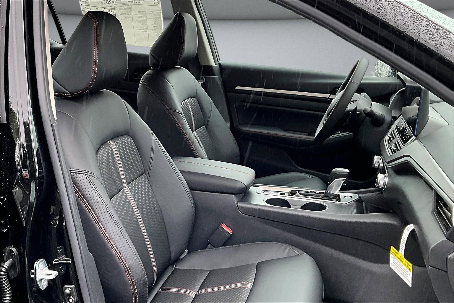 New 2026 Nissan Altima 2.5 SR AWD/4WD image 11