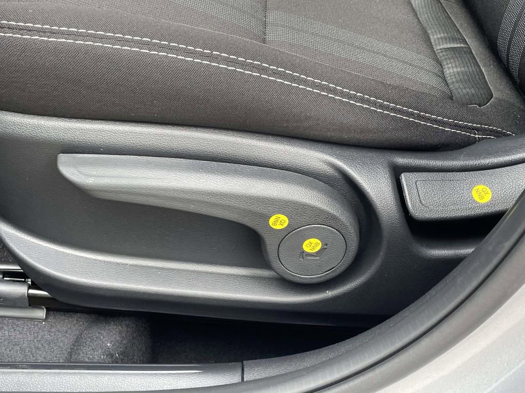 New 2026 Hyundai Venue SEL image 16