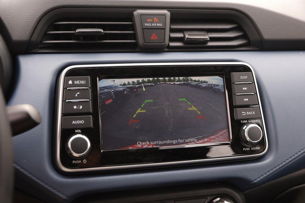 New 2025 Nissan Versa SV w/ Trunk Package image 16