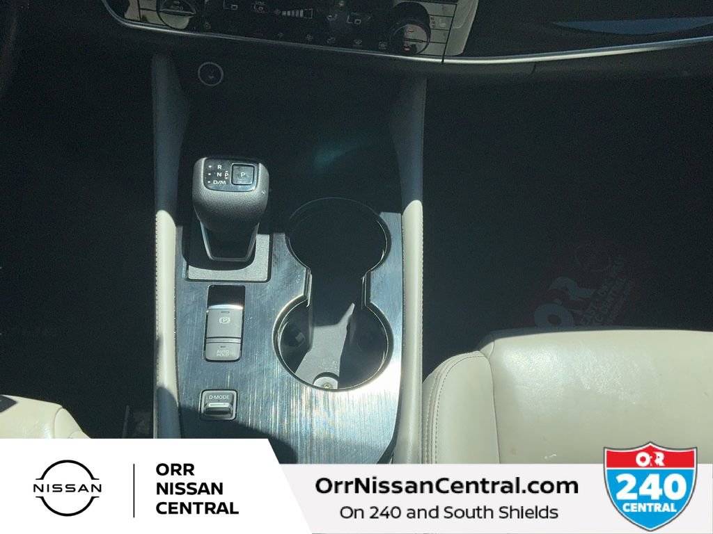 Used 2023 Nissan Rogue SL w/ SL Premium Package FWD image 24