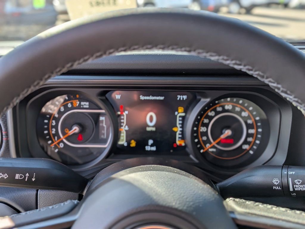 New 2026 Jeep Gladiator Rubicon w/ Steel Bumper Group AWD/4WD image 14