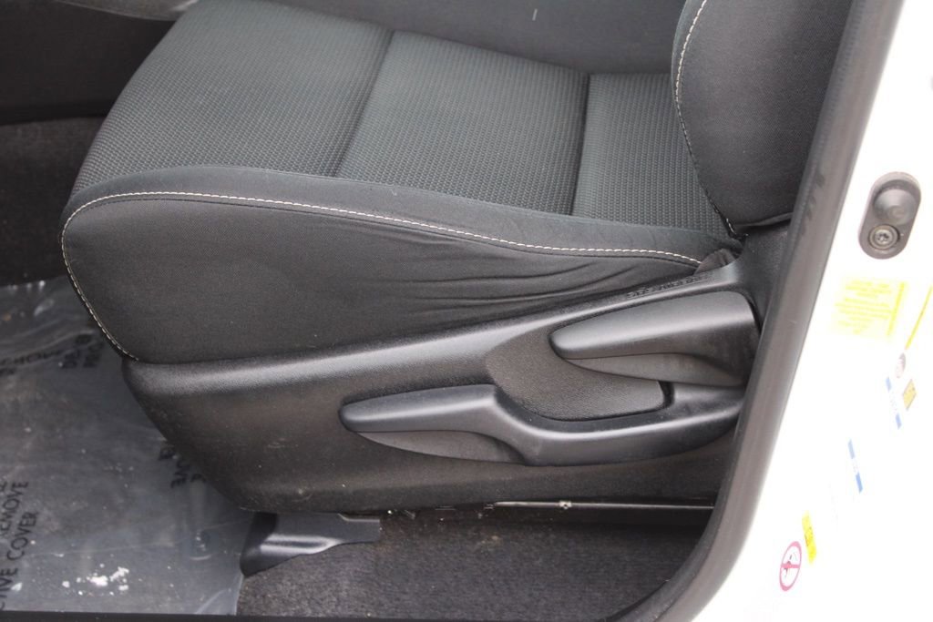 Used 2018 Toyota RAV4 XLE image 16