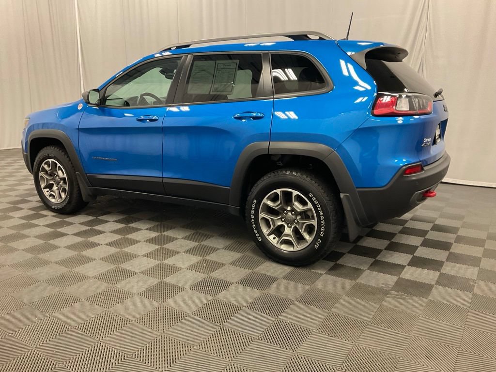 Used 2021 Jeep Cherokee Trailhawk AWD/4WD image 4