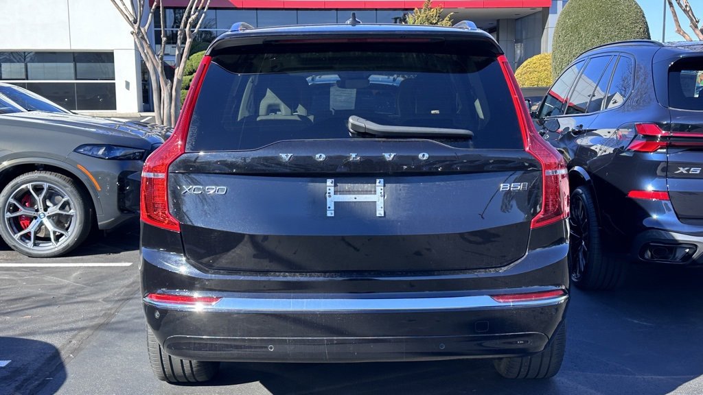 Used 2023 Volvo XC90 B5 Plus w/ Protection Package image 8