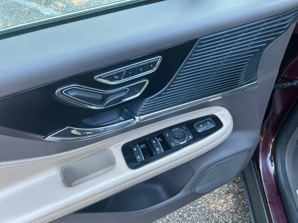 Used 2020 Lincoln Corsair FWD w/ Equipment Group 101A image 15
