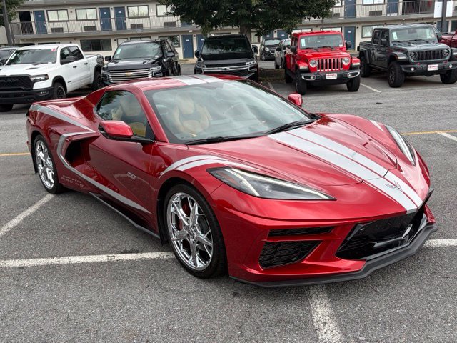 Used 2023 Chevrolet Corvette Stingray Preferred Conv w/ Chrome Exterior Badge Package RWD image 2