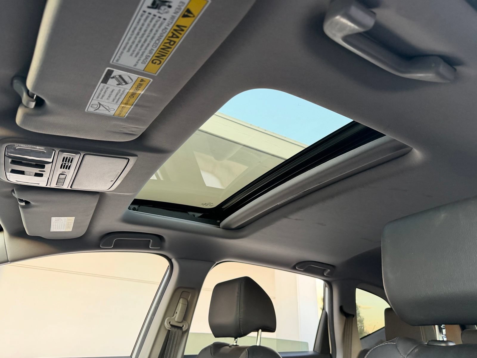 Used 2020 Honda CR-V Touring image 11