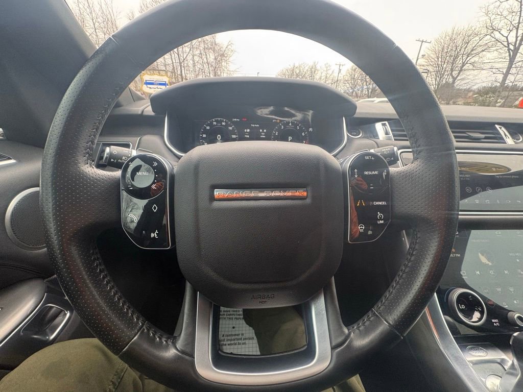 Used 2020 Land Rover Range Rover Sport SE image 34
