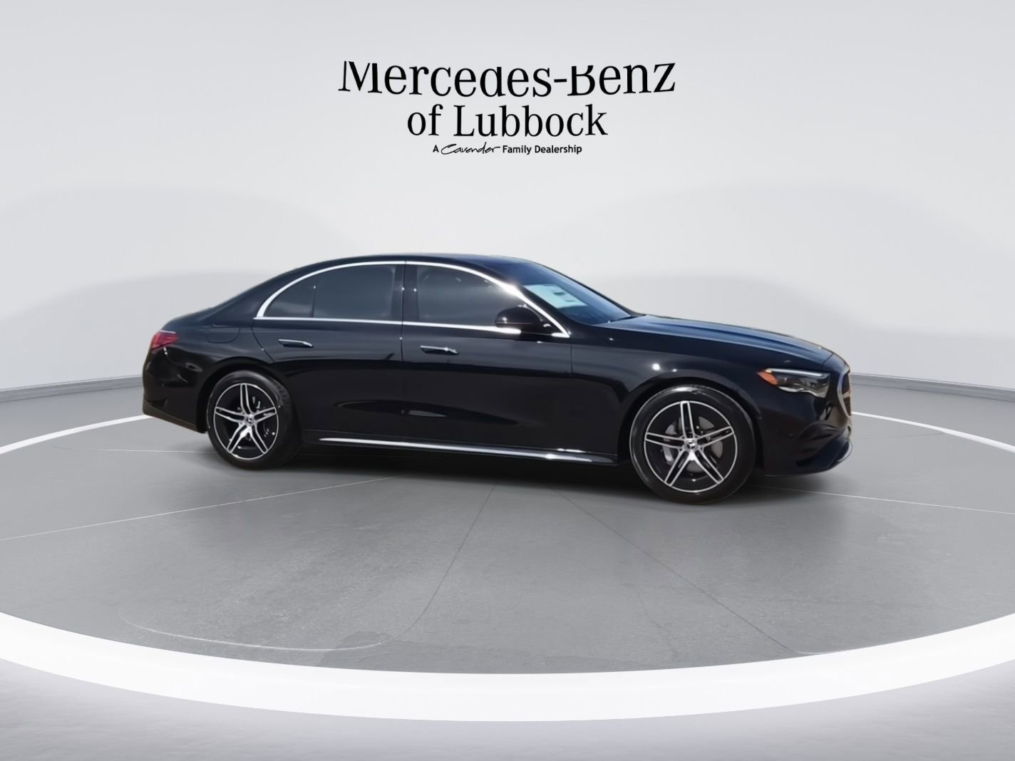 New 2025 Mercedes-Benz E 350 4MATIC Sedan image 9