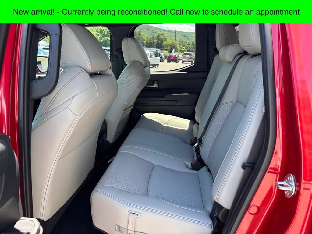 Used 2025 Toyota Tacoma Limited AWD/4WD image 11