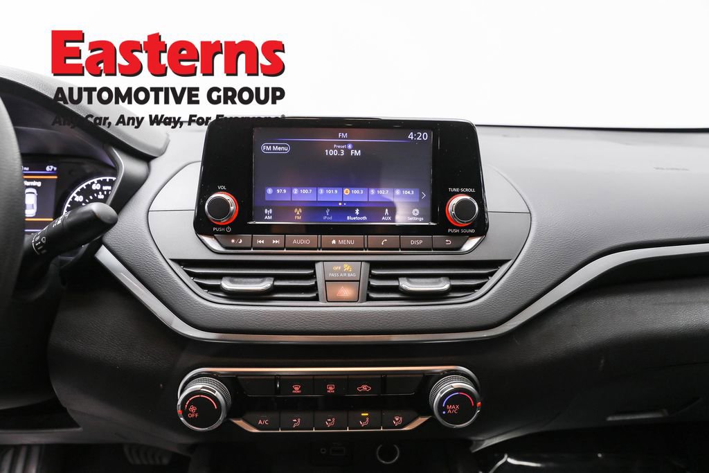 Used 2023 Nissan Altima 2.5 S image 12