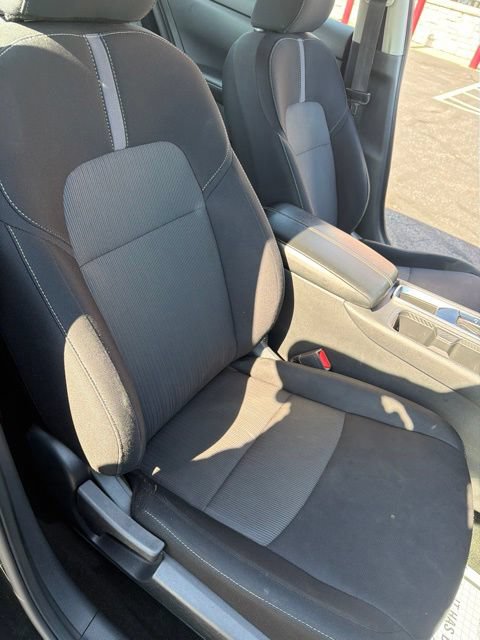 Used 2024 Nissan Sentra SV FWD image 22