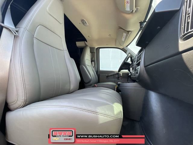New 2025 Chevrolet Express 3500 w/ Driver Convenience Package image 24