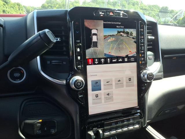 New 2026 RAM 2500 Big Horn AWD/4WD image 12