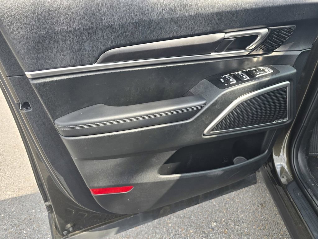 Used 2025 Kia Telluride S AWD/4WD image 22