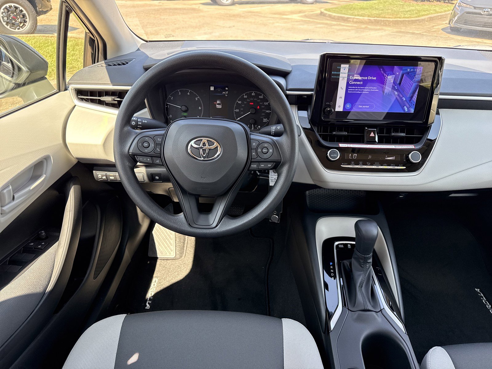 New 2025 Toyota Corolla LE image 14