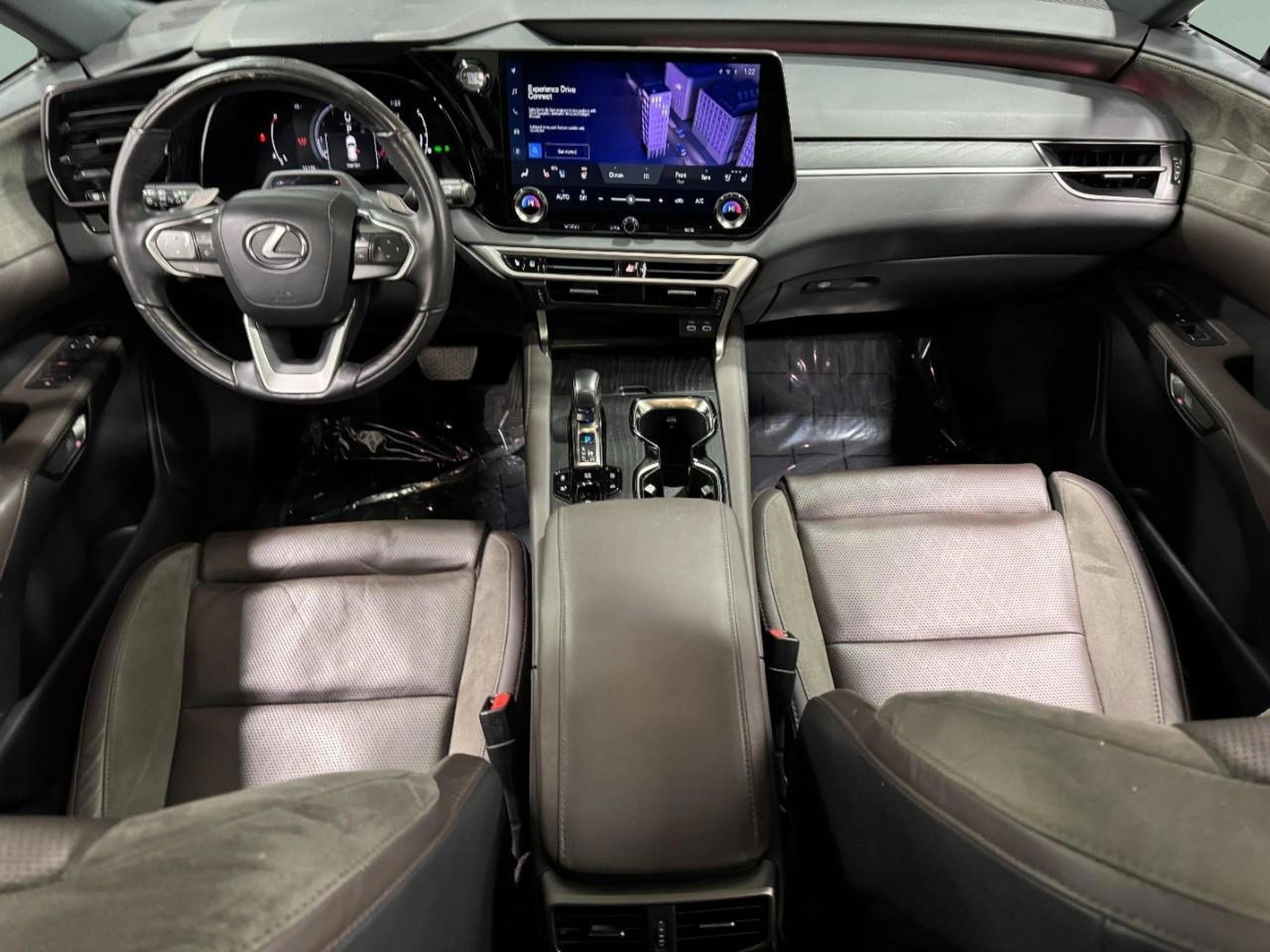 Used 2023 Lexus RX 350 RX 350 Luxury w/ Cold Area Package image 12