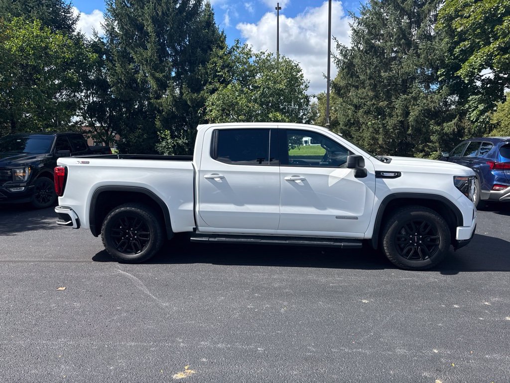 Used 2024 GMC Sierra 1500 Elevation w/ Preferred Package AWD/4WD image 5