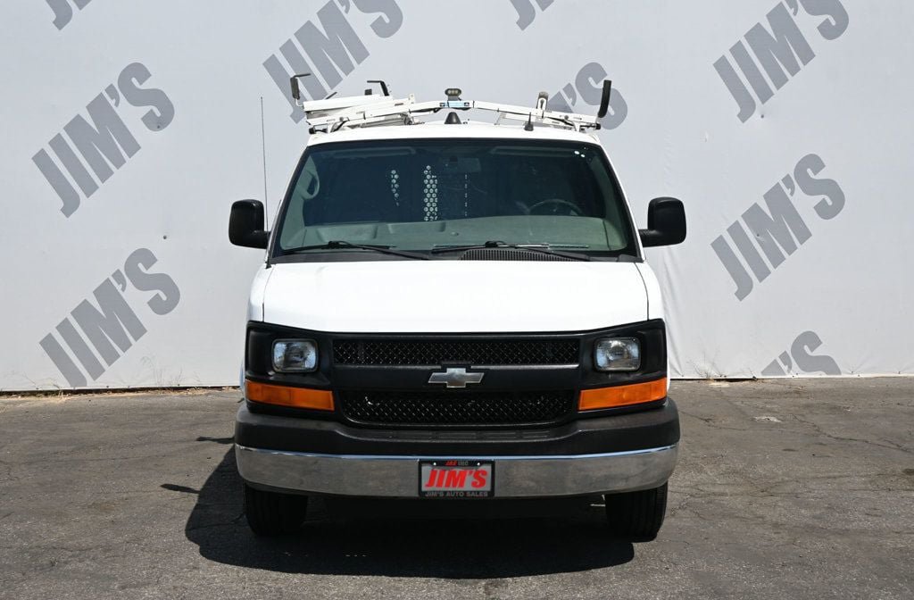 Used 2014 Chevrolet Express 2500 RWD image 2