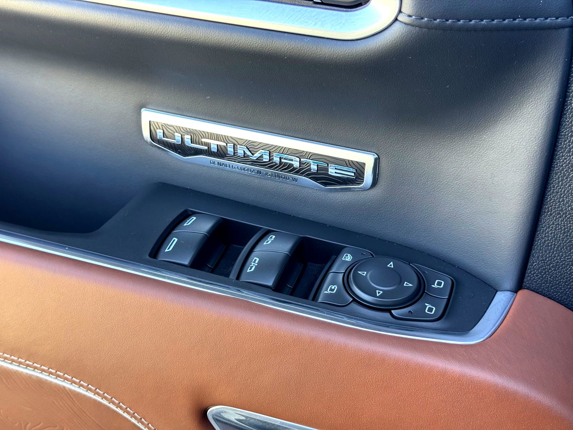 Used 2025 GMC Sierra 1500 Denali Ultimate image 19