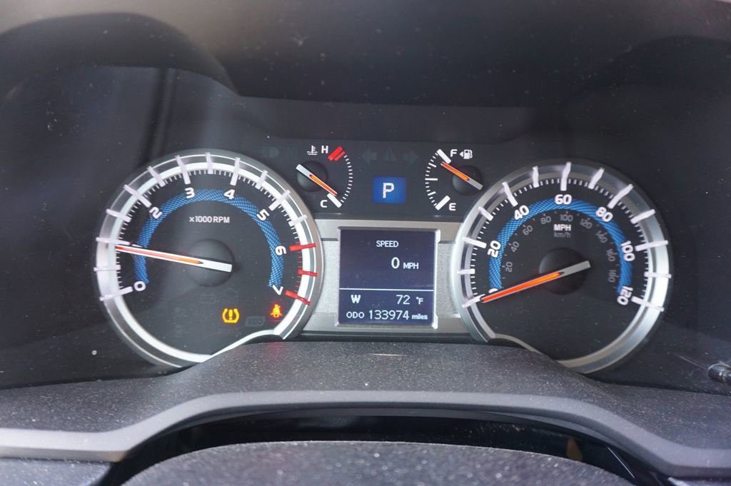 Used 2017 Toyota 4Runner SR5 image 6