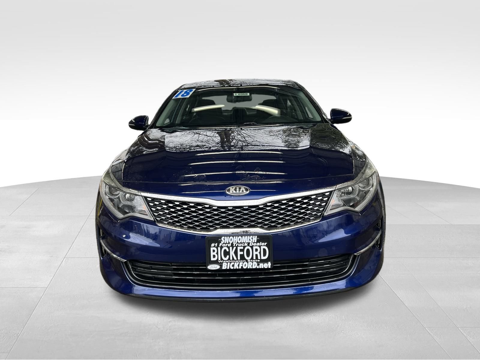 Used 2018 Kia Optima EX image 2