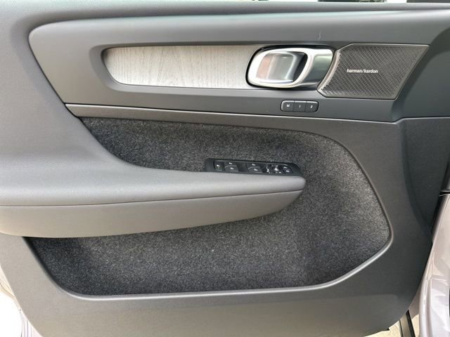 New 2026 Volvo XC40 B5 Plus w/ Protection Package Premier image 12