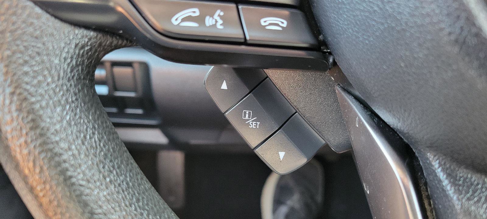 Used 2022 Subaru Crosstrek 2.0i image 16